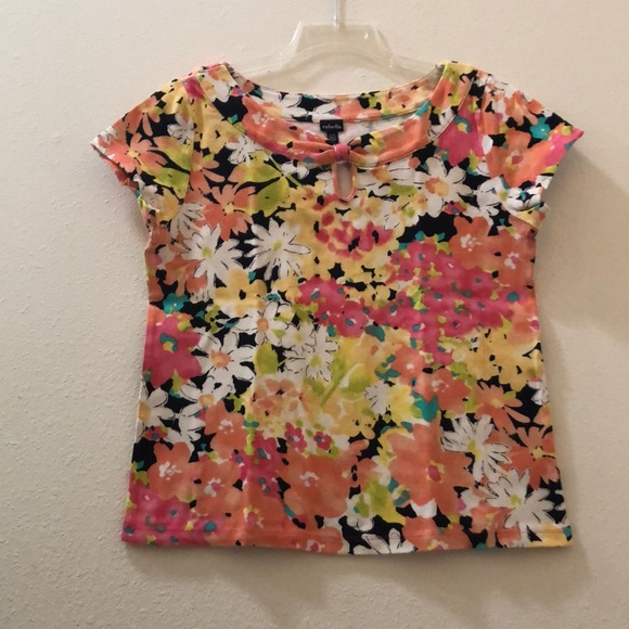 Fun summer Tee - Picture 1 of 5